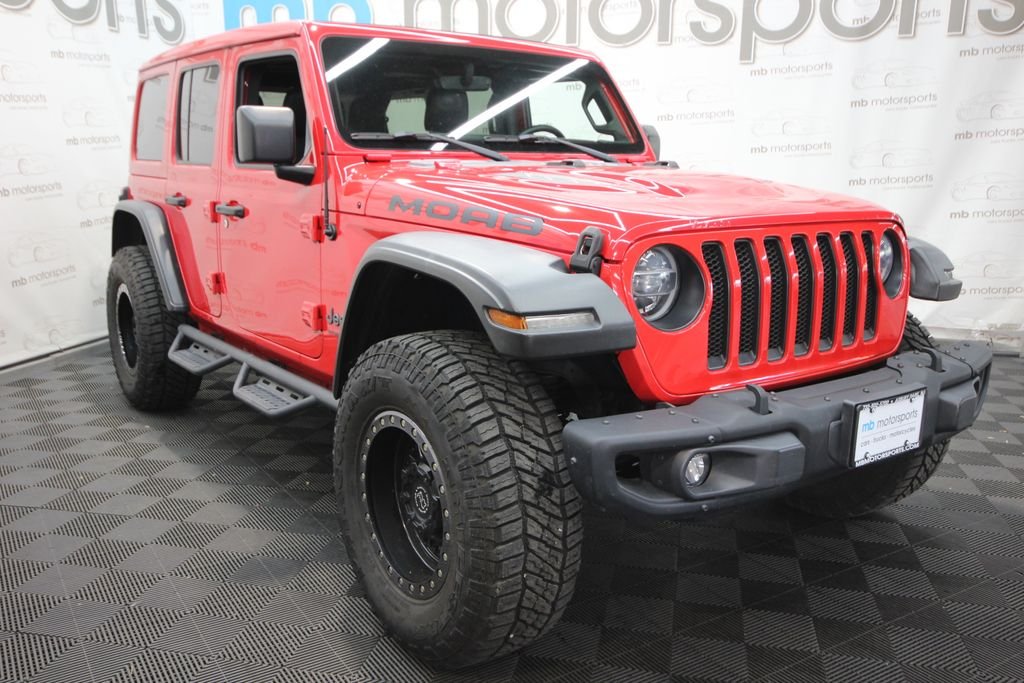 Used 2019 Red Jeep Unlimited Sahara image 10