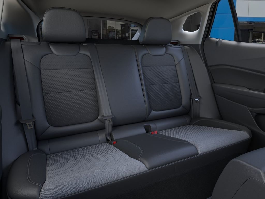 2026 Chevrolet Trax LT - Photo 17
