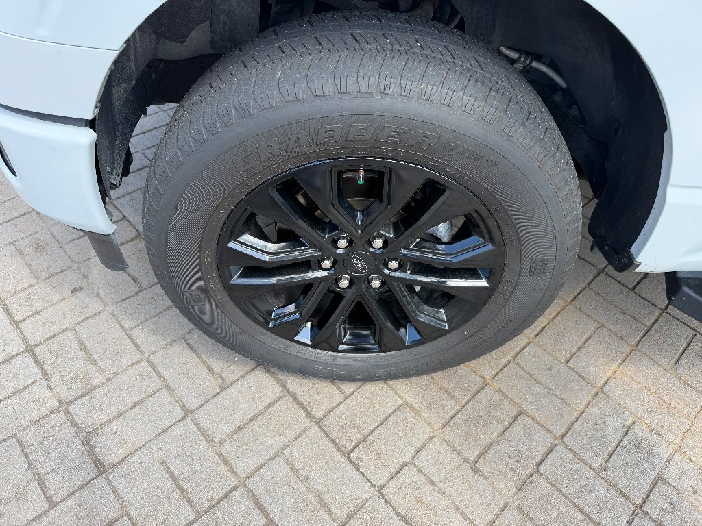Used 2024 Gray Ford XLT image 14