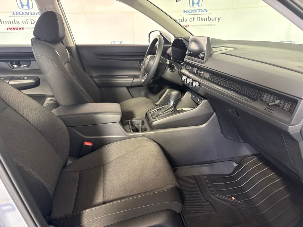 Certified Used 2024 Lunar Silver Metallic Honda LX image 6