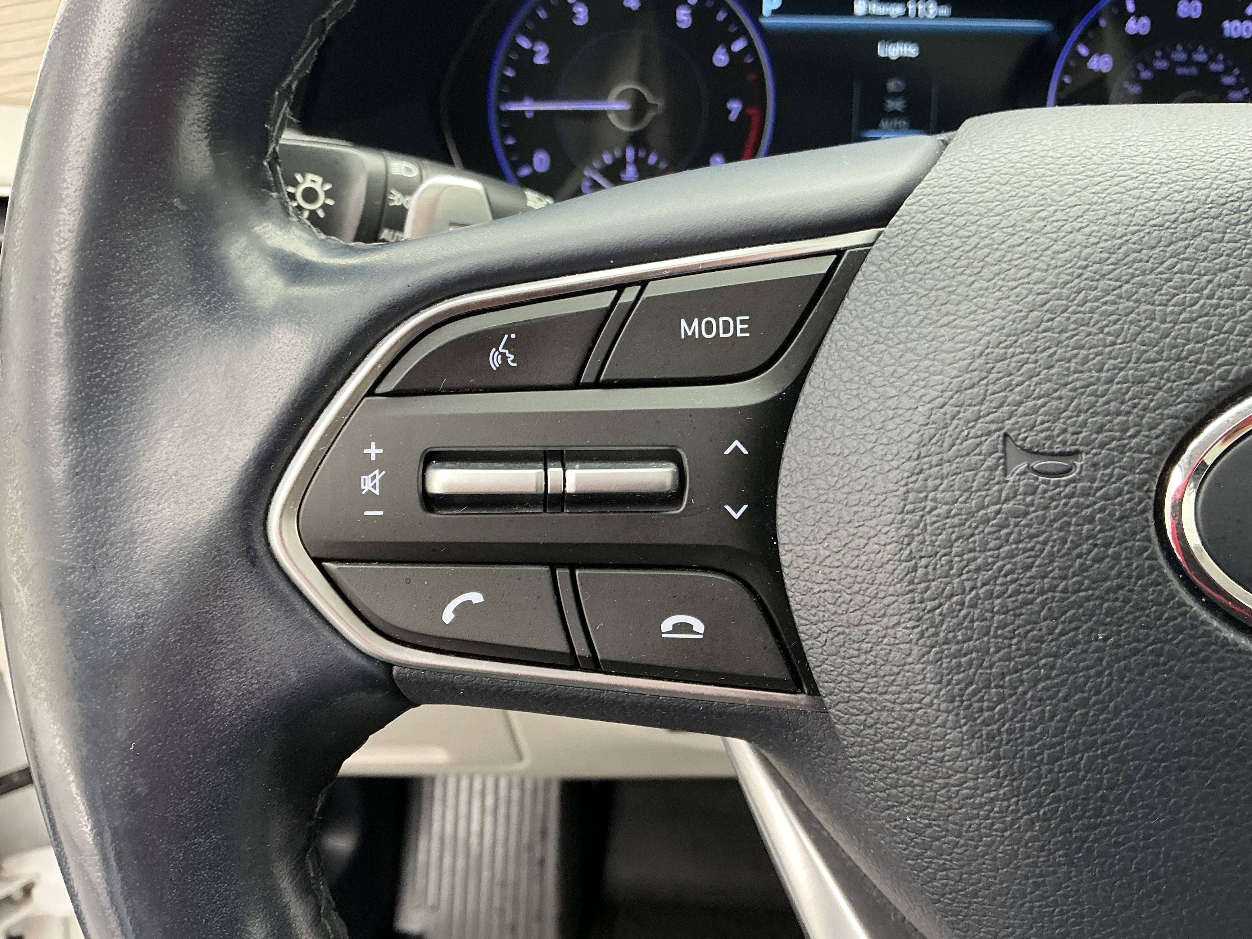 Certified Used 2021 Hyper White Hyundai SEL image 8
