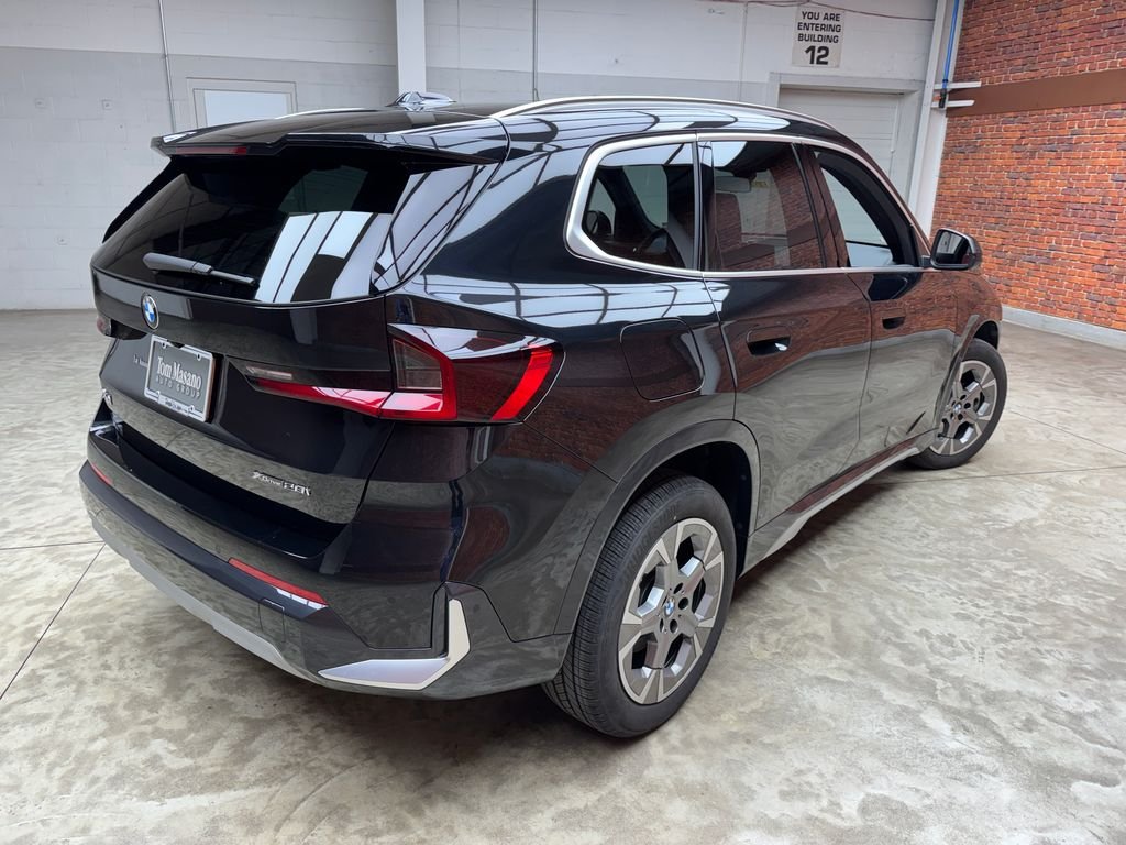 2025 BMW X1 28i - Photo 6