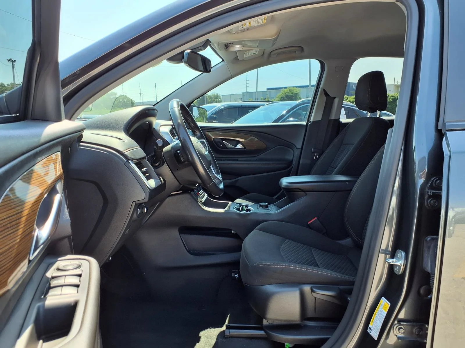 2021 GMC Terrain SLE - Photo 20
