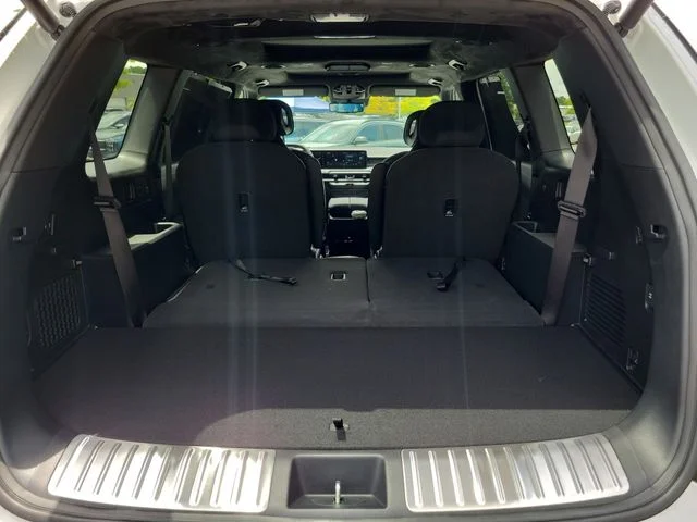 New 2027 Glacial White Pearl Kia X-LINE SX PRESTIGE image 8