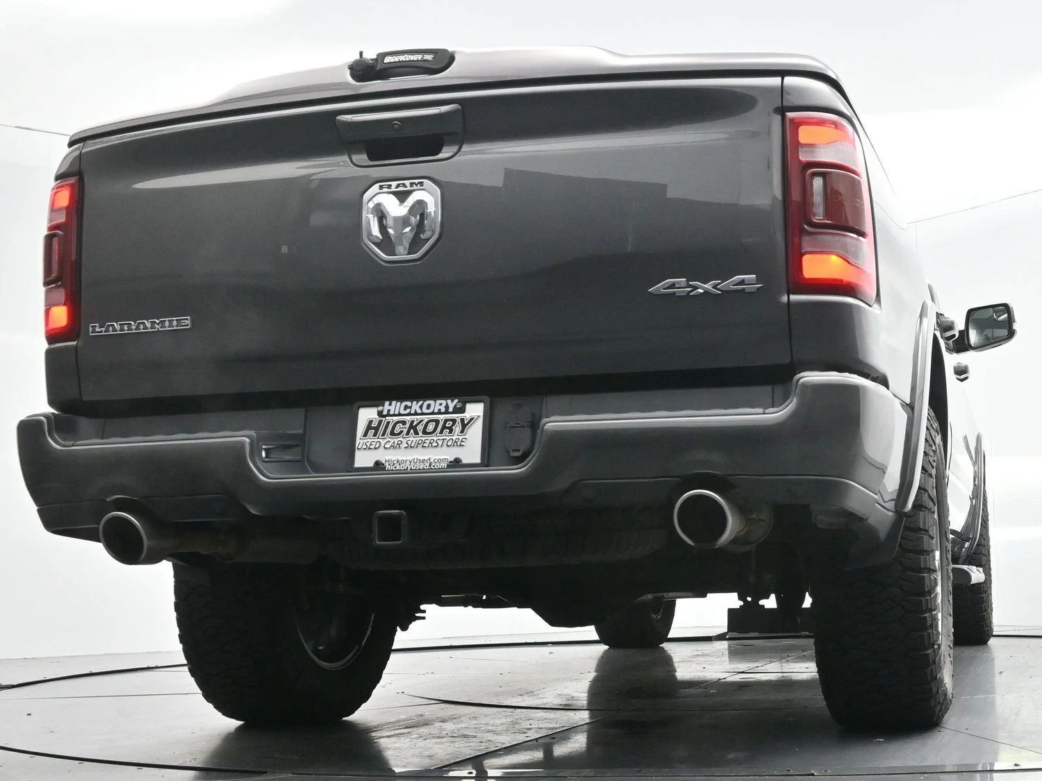 Used 2021 Granite Crystal Metallic Clearcoat Ram Laramie image 48