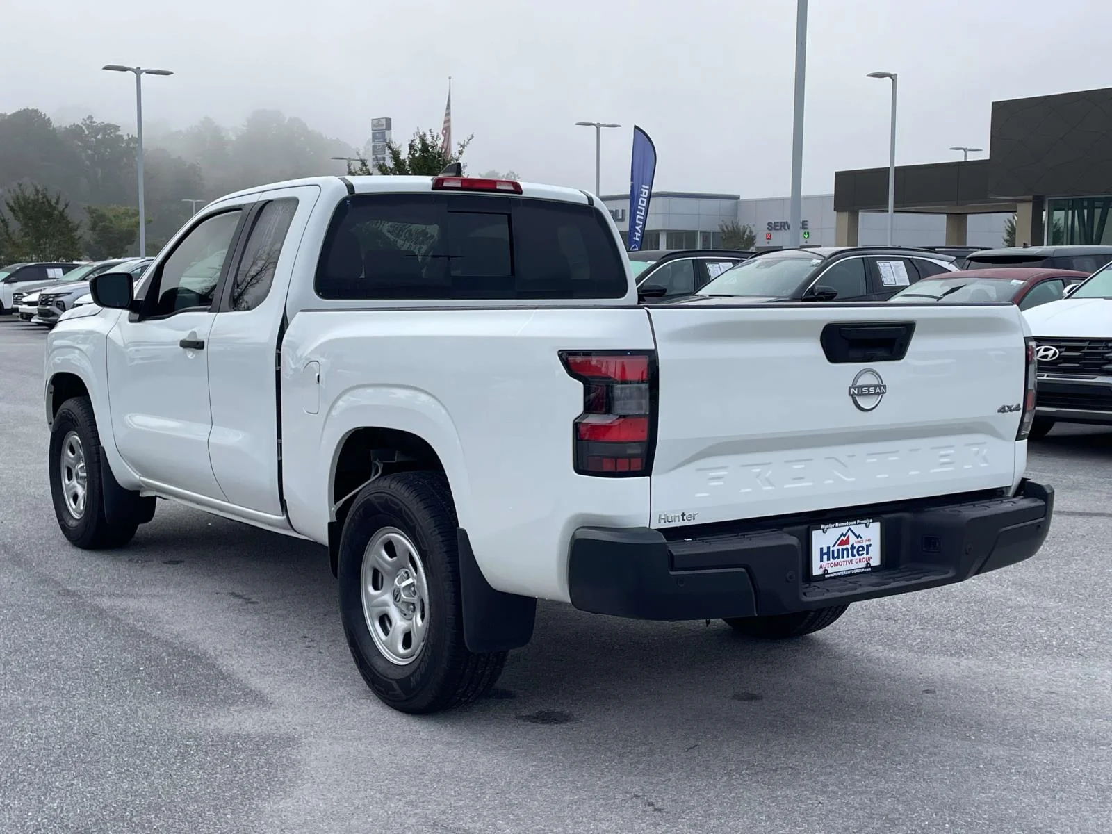 Used 2026 Glacier White Nissan S image 26