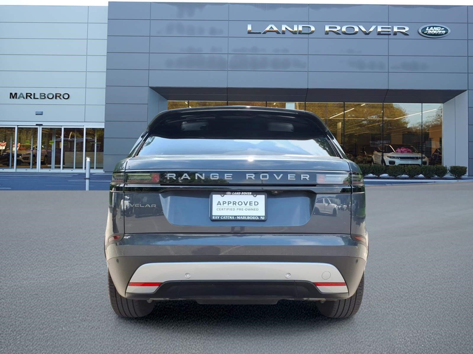 Certified Used 2026 Varesine Blue Metallic Land Rover S image 7