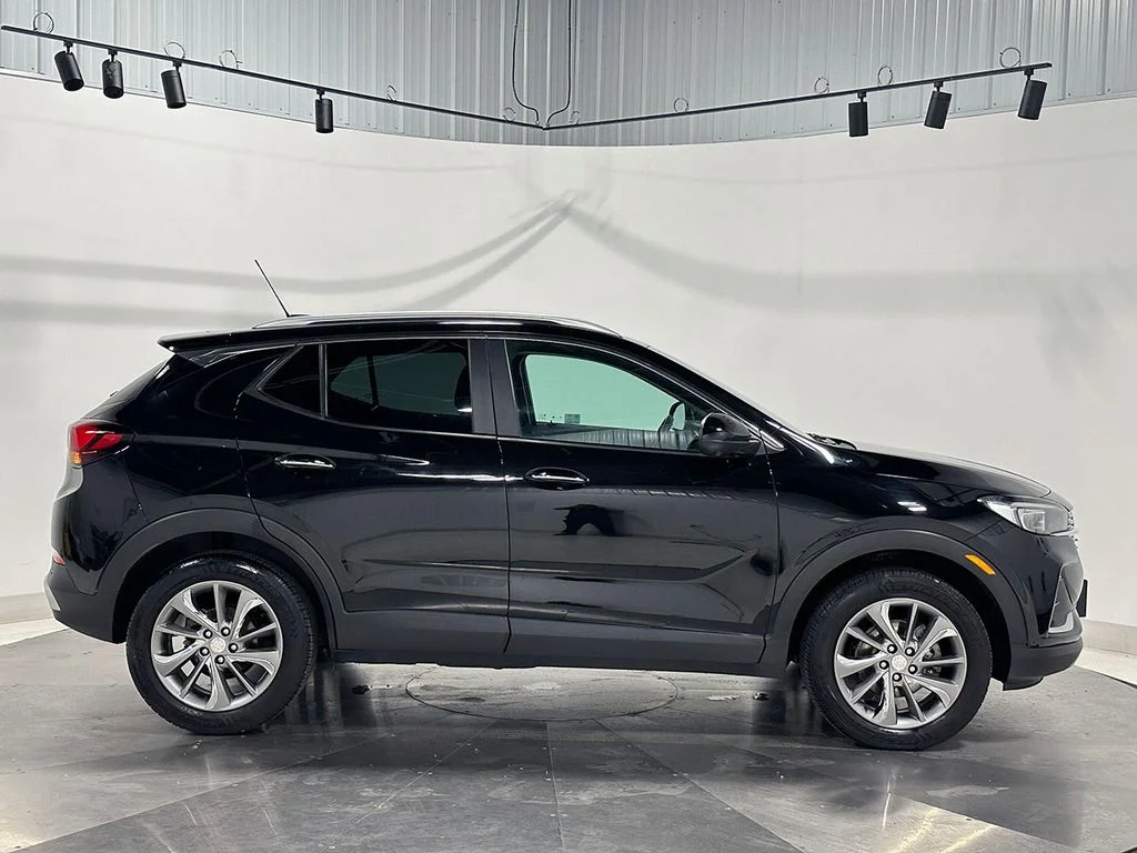 Used 2021 Black Buick Select image 10