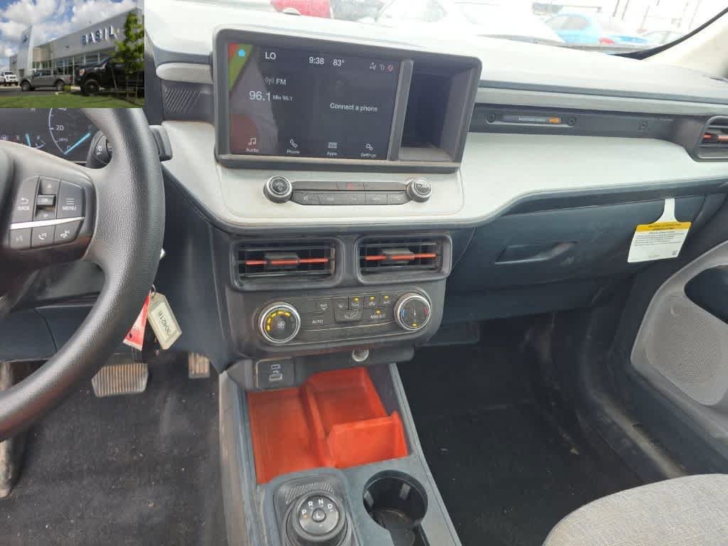 Used 2024 Oxford White Ford XLT image 3