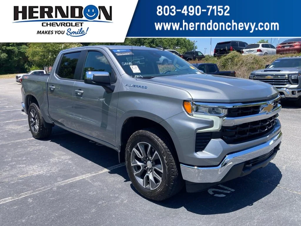 2023 Chevrolet Silverado 1500 LT 2FL 4X4 Crew Cab Short Box's photo