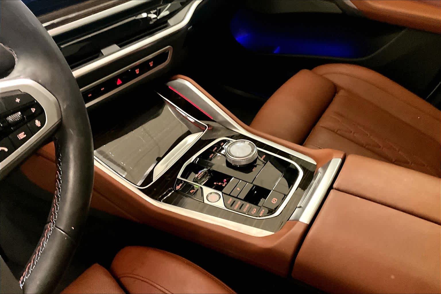 Used 2024 Mineral White Metallic BMW M60i image 15