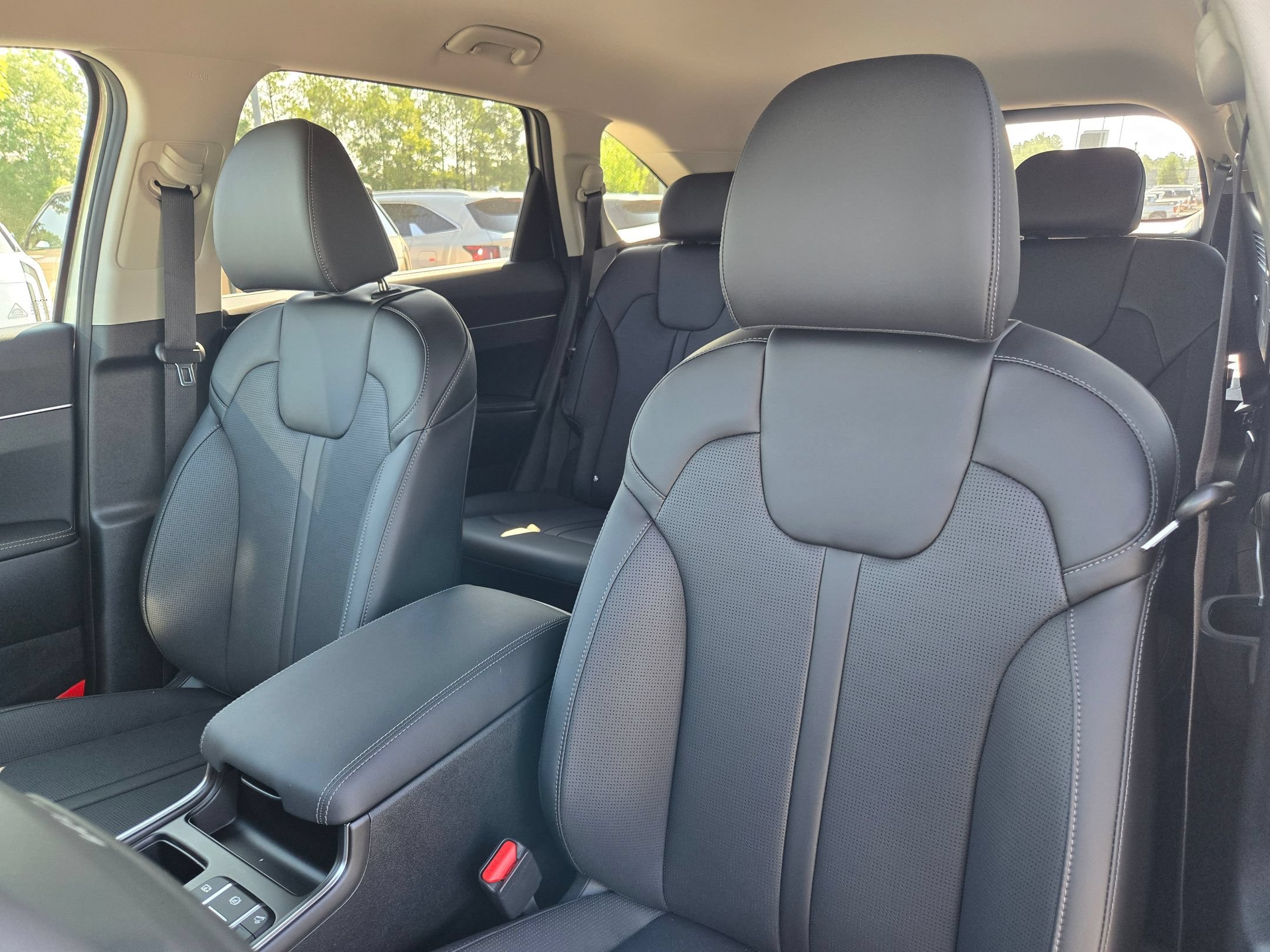 New 2026 Ivory Silver Kia S image 19