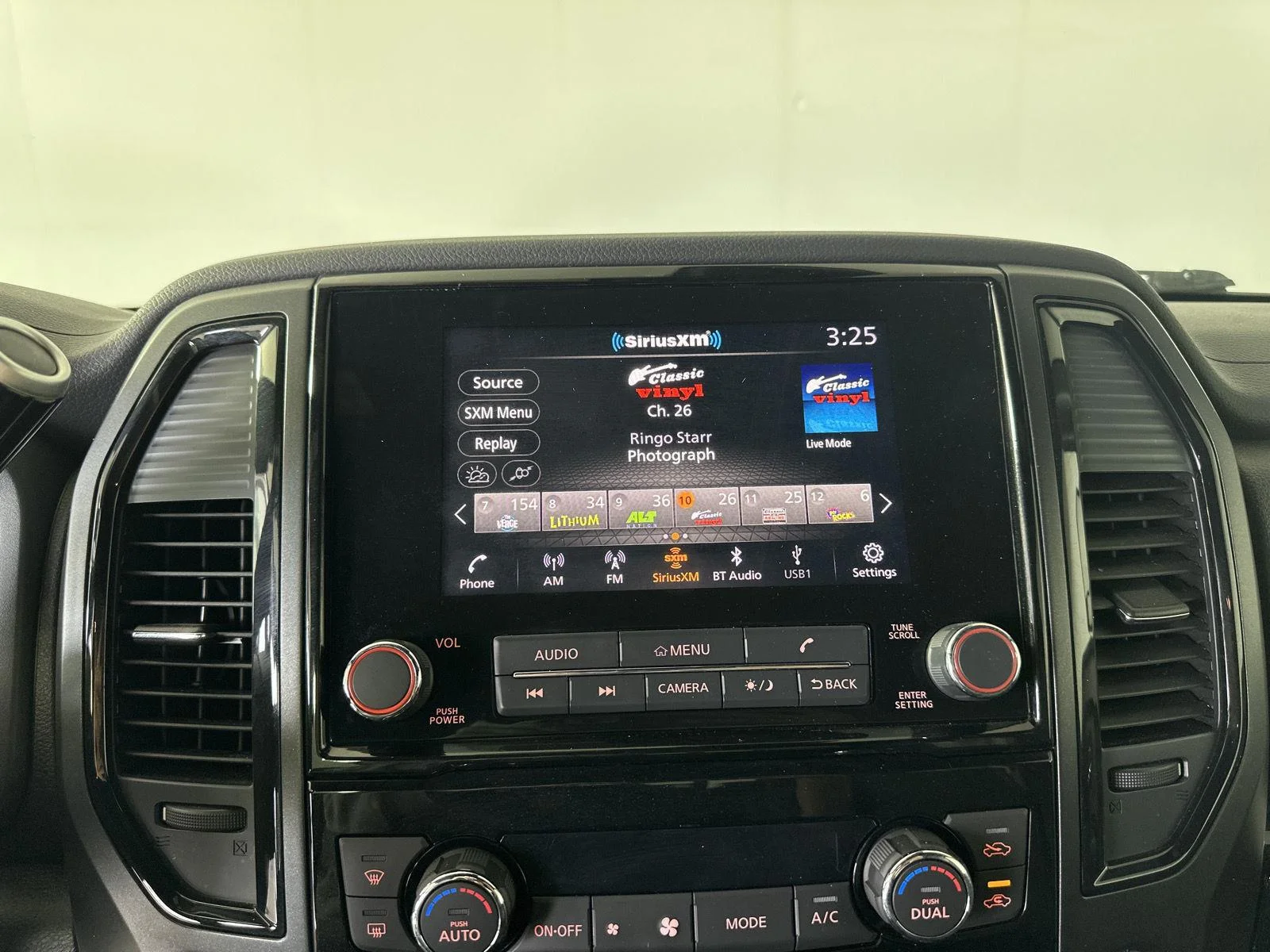 Used 2024 Glacier White Nissan SV image 15