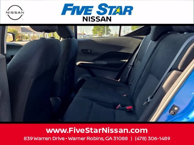 Used 2024 Blue Nissan S image 6
