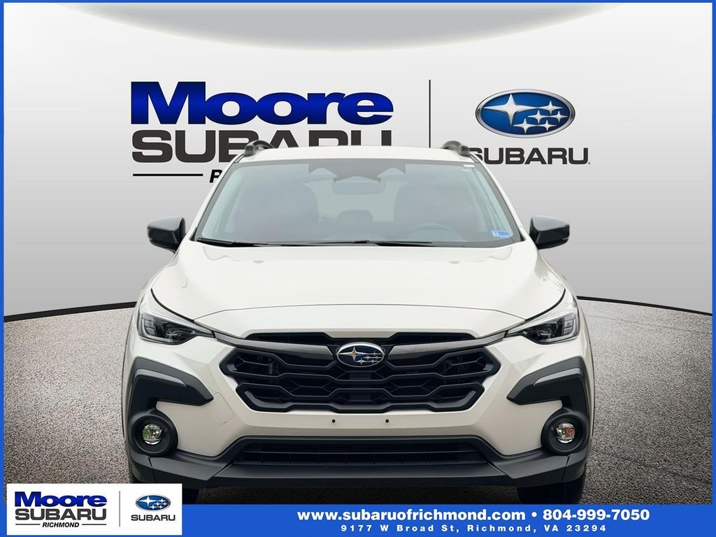 New 2026 CRYSTAL WHITE PEARL Subaru Limited image 6