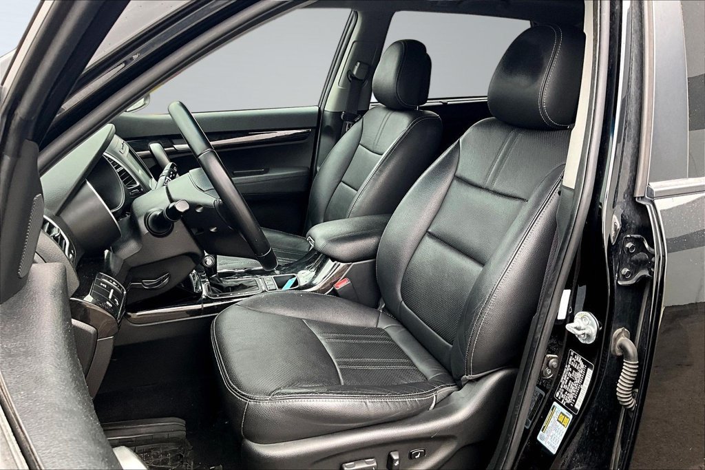 Used 2014 Black Kia EX image 21
