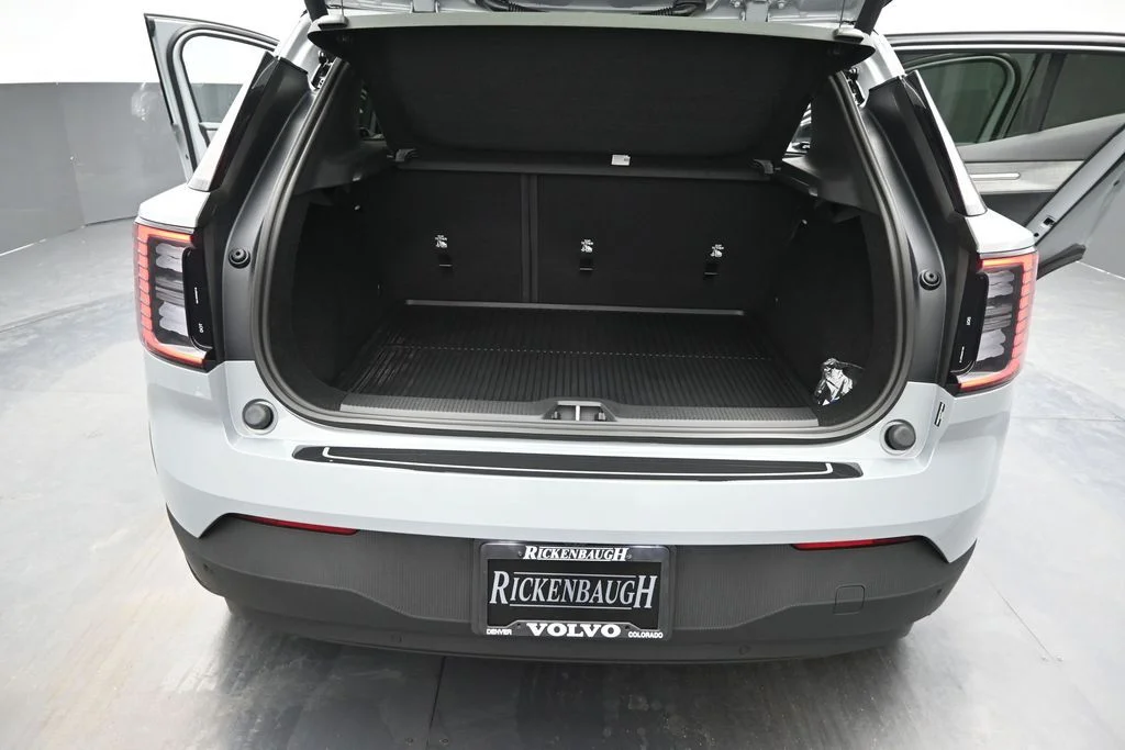 New 2026 Vapour Grey Volvo Twin Motor Performance Plus image 14
