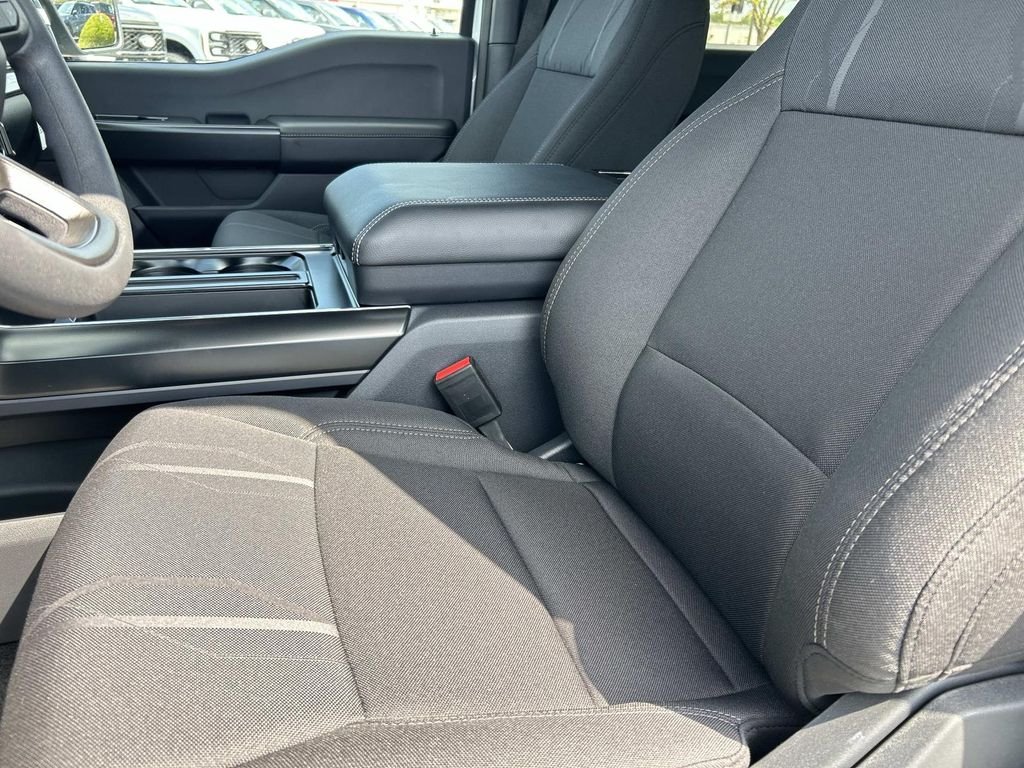 New 2026 Oxford White Ford STX® image 17