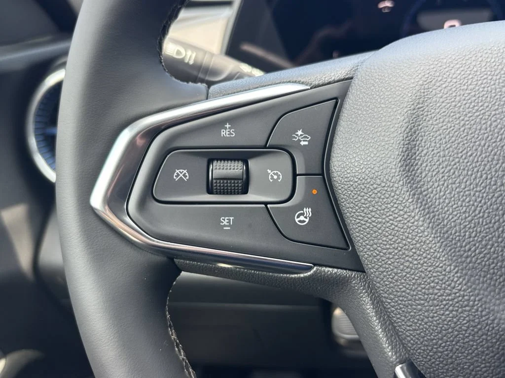 New 2026 Mosaic Black Metallic Chevrolet LT image 24
