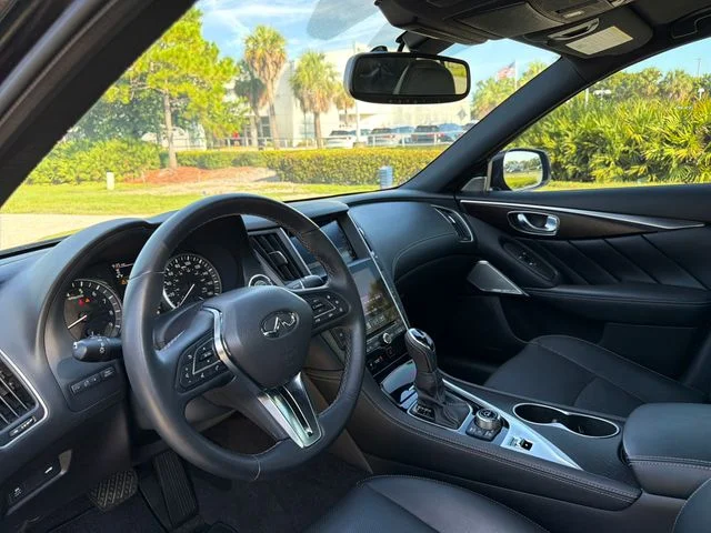 Used 2024 Black INFINITI SENSORY image 11