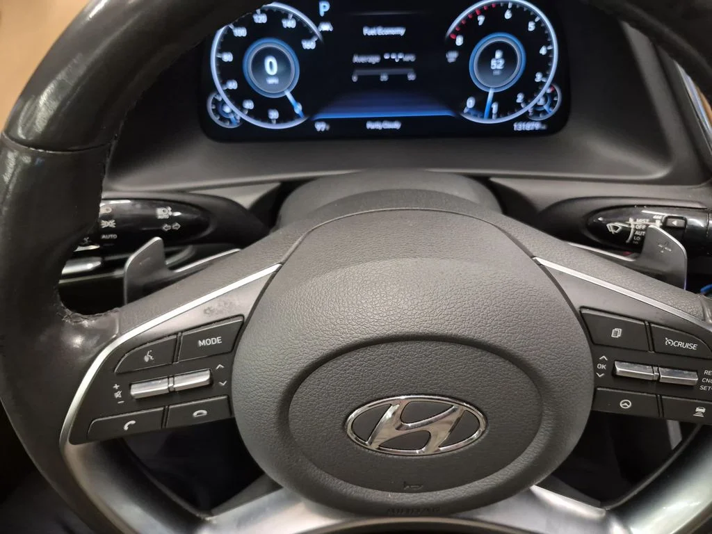 Used 2021 Portofino Gray Hyundai Limited image 26