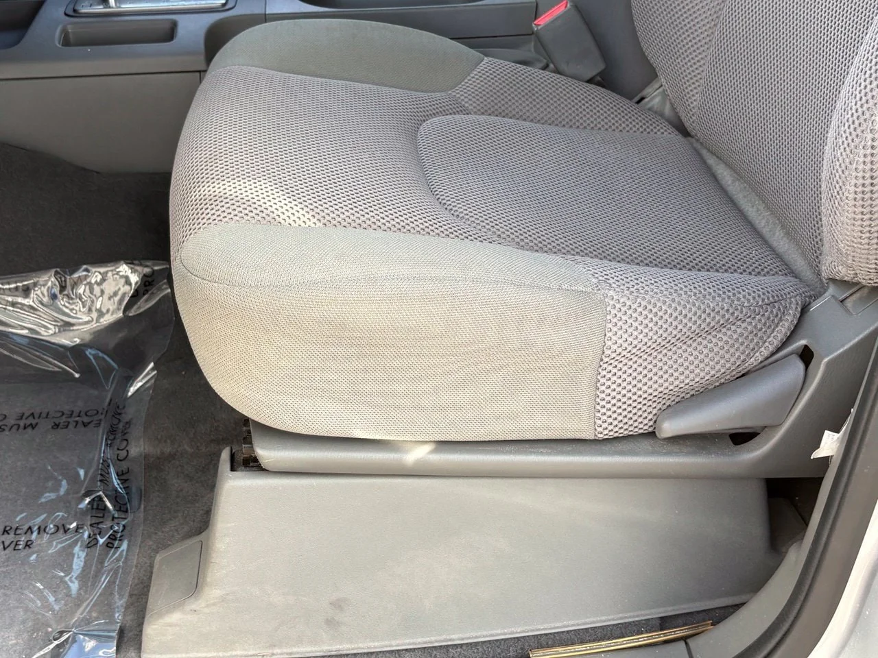 Used 2019 Brilliant Silver Metallic Nissan SV image 19