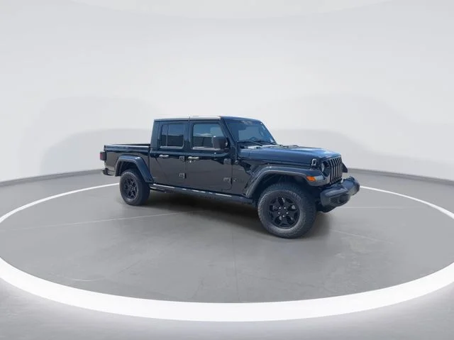 Used 2022 Black Jeep Willys image 2