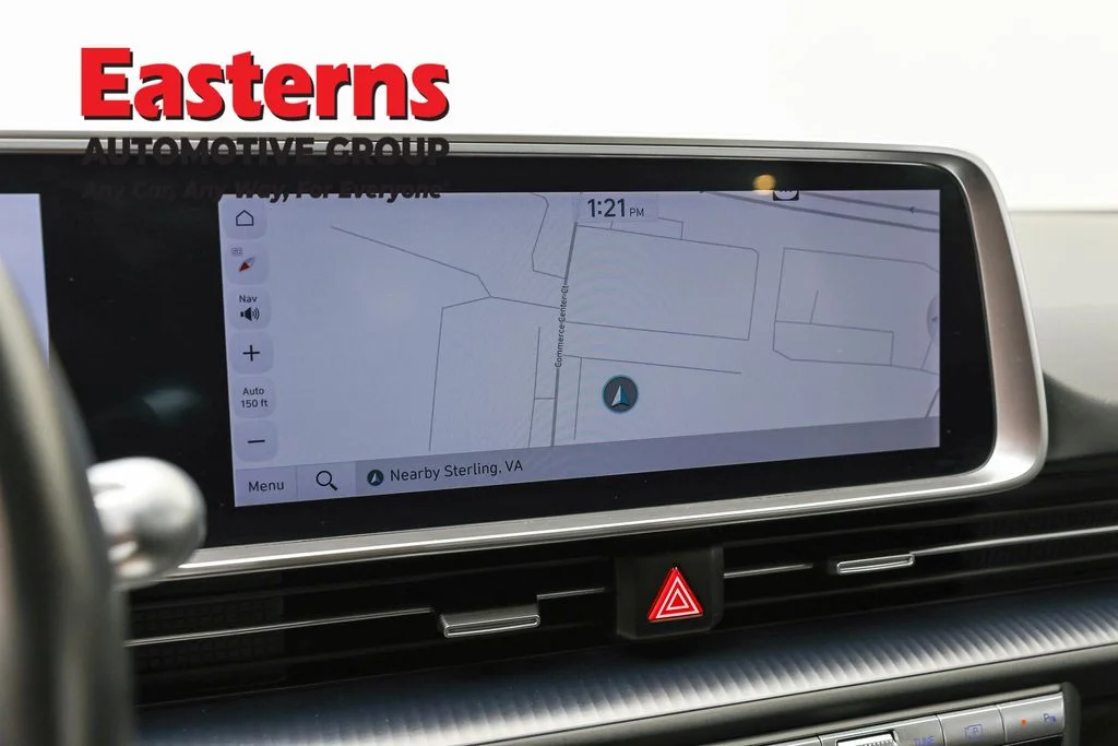 Used 2024 Red Hyundai SE image 19