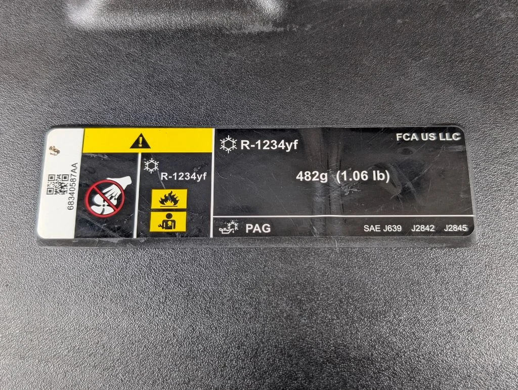 Certified Used 2019 White Clearcoat Jeep Limited image 26