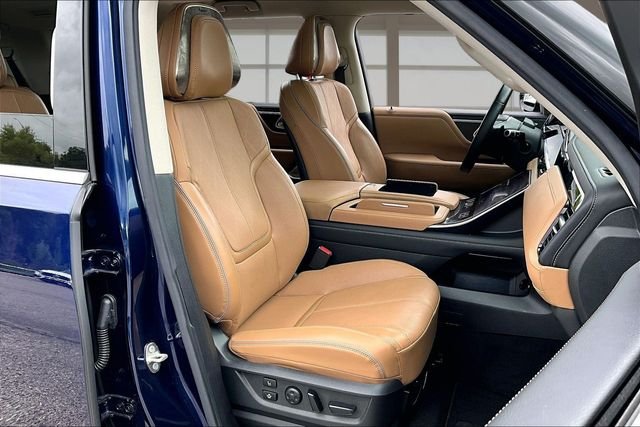 Used 2025 Blue INFINITI SENSORY image 7