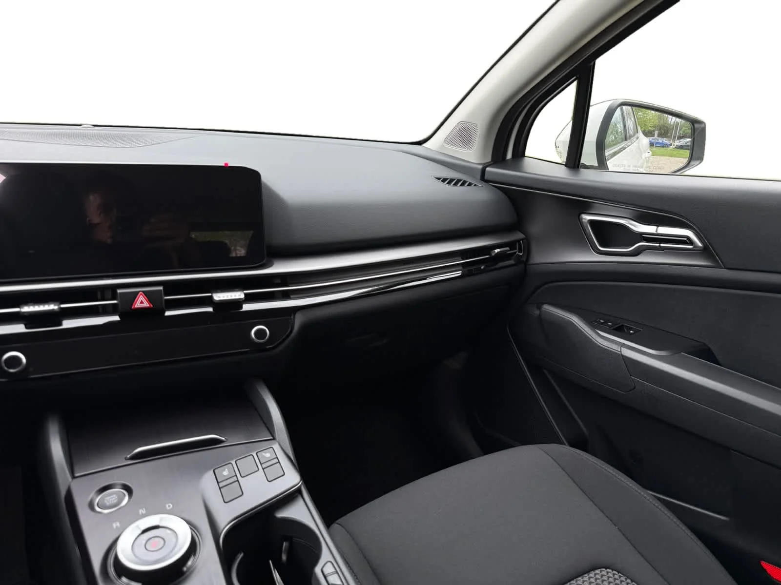 New 2026 Snow White Pearl Kia S image 19