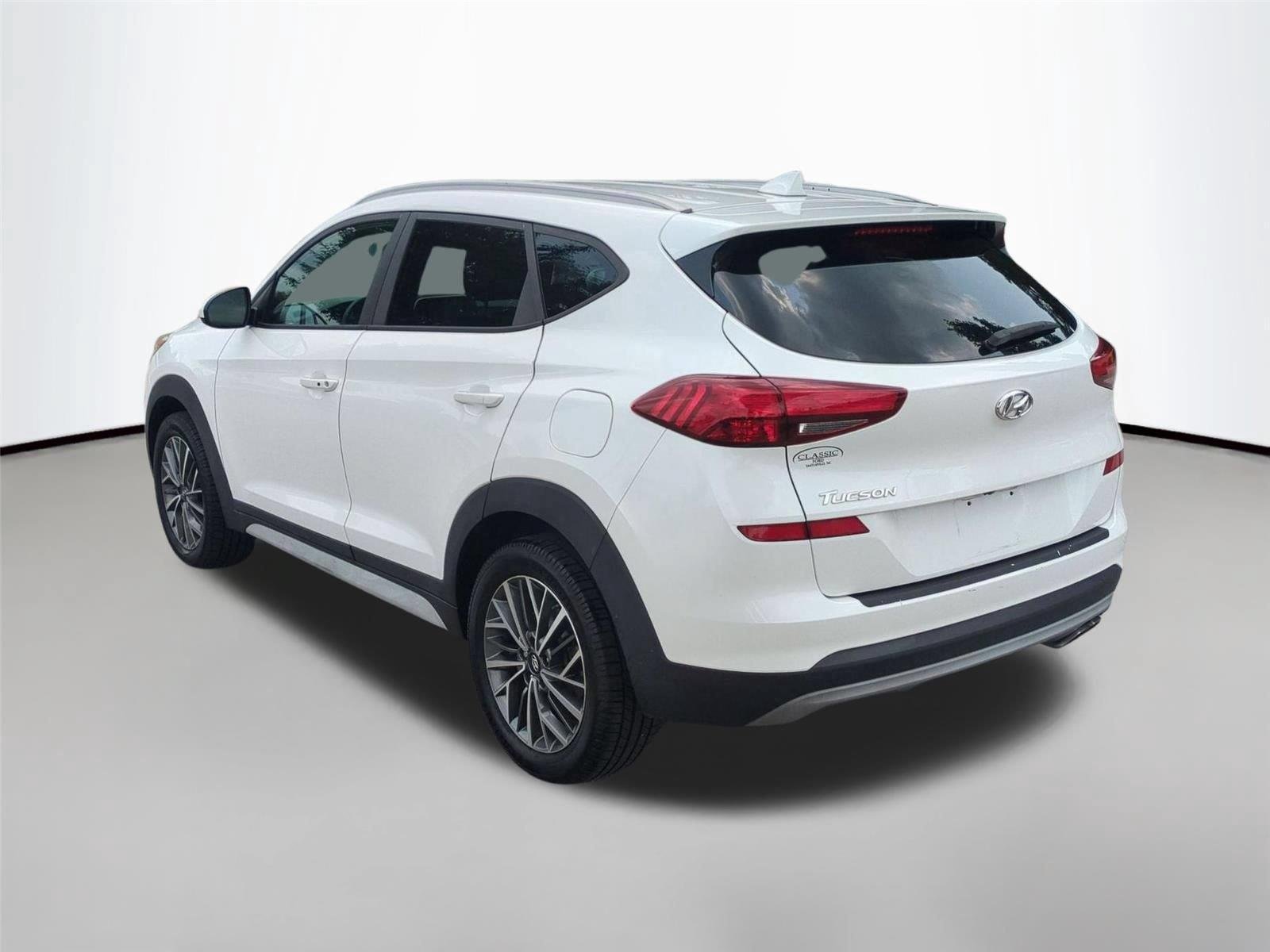 Used 2019 White Pearl Hyundai SEL image 3