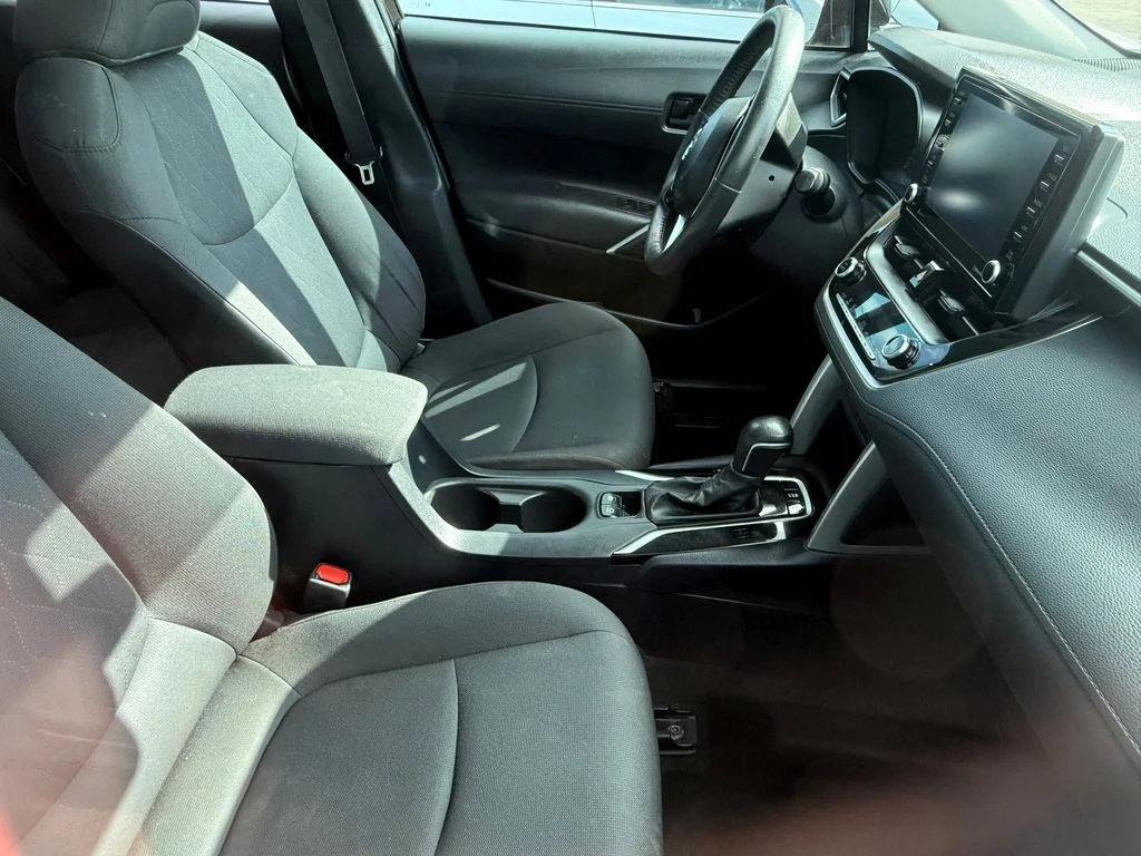 Used 2022 Black Toyota LE image 18