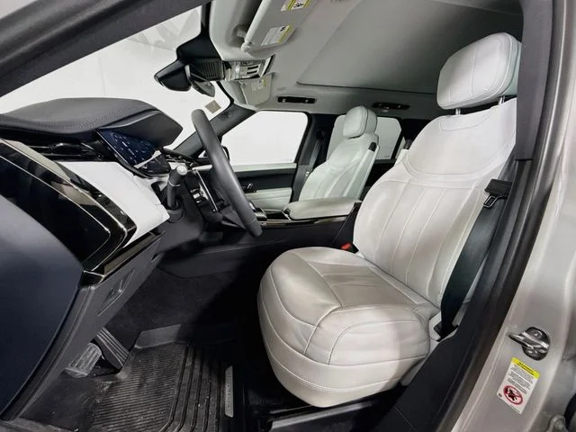 Certified Used 2024 Gray Land Rover SE image 11