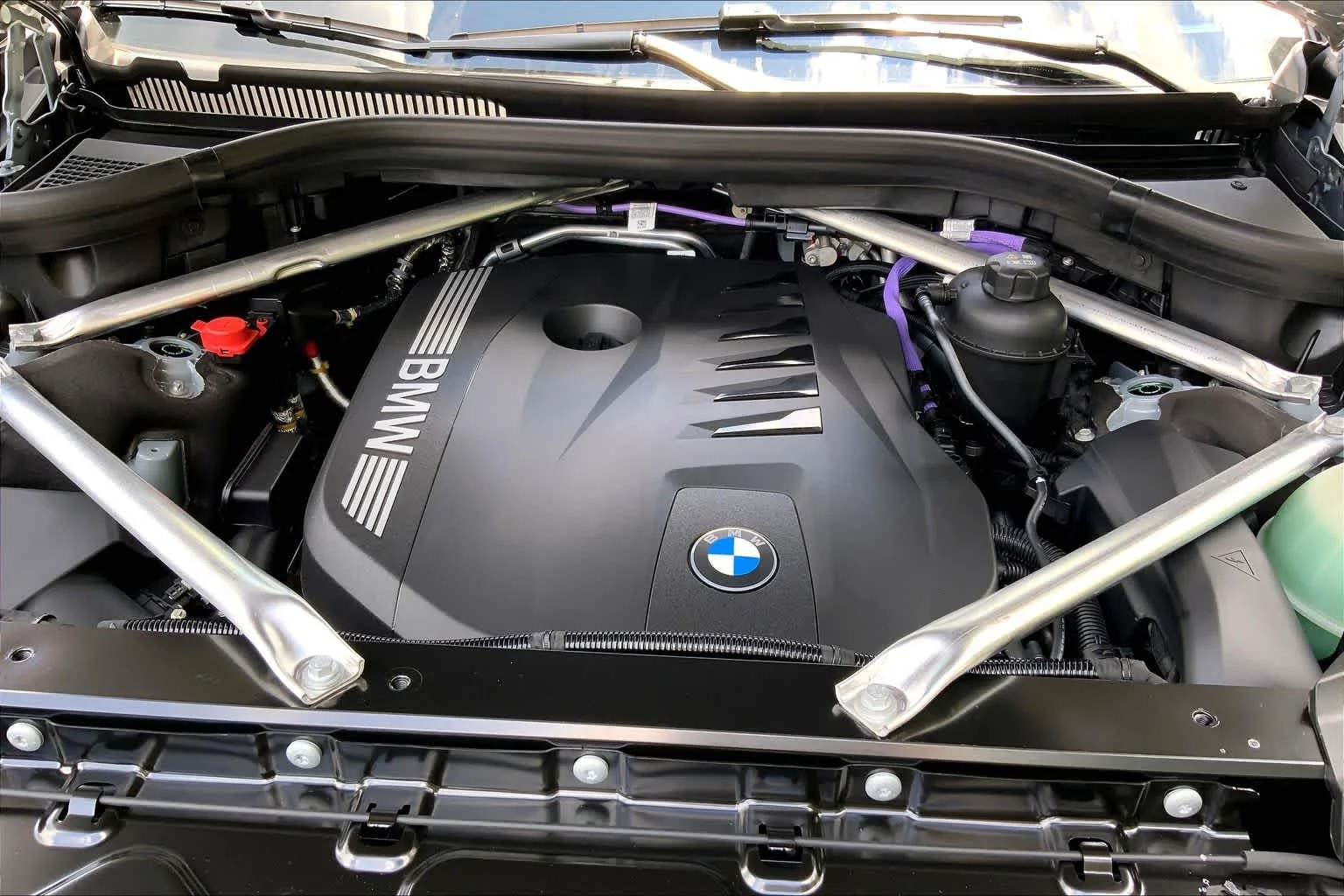 New 2027 Brooklyn Grey Metallic BMW xDrive40i image 16