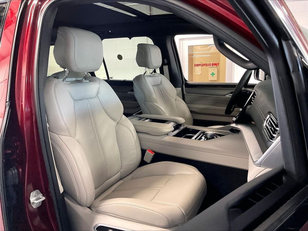 Used 2025 Red Jeep Series III image 11