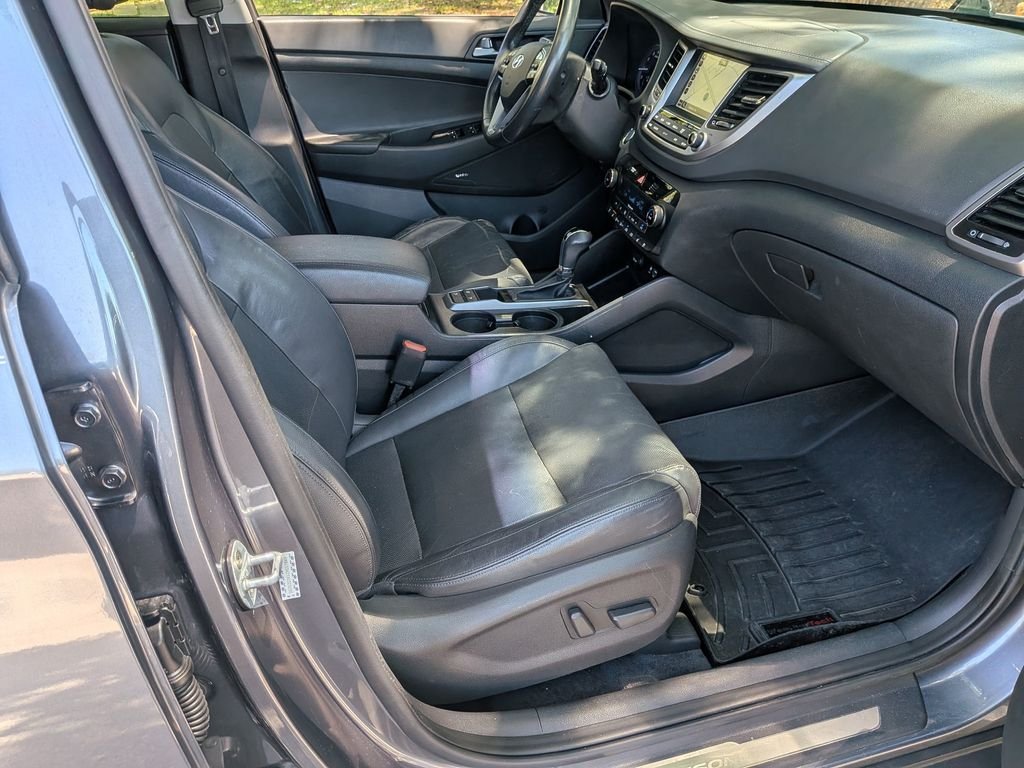 Used 2017 Gray Hyundai Limited image 29