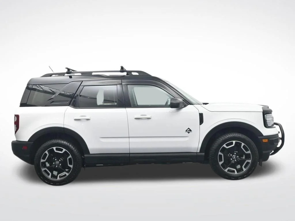 Used 2023 Oxford White Ford Outer Banks image 4