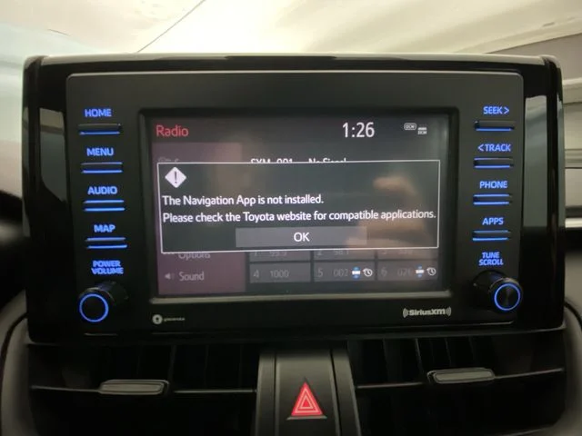 Used 2021 White Toyota XLE image 18