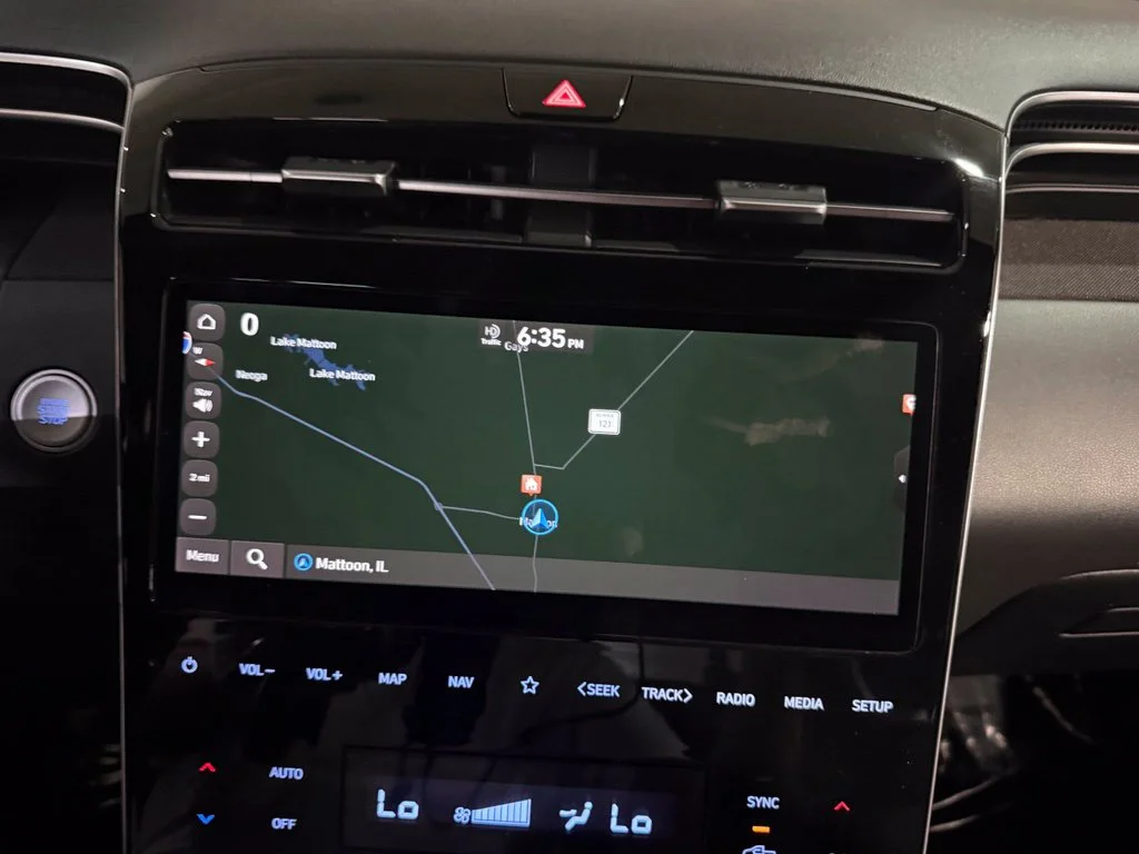 Used 2022 Phantom Black Hyundai Limited image 3