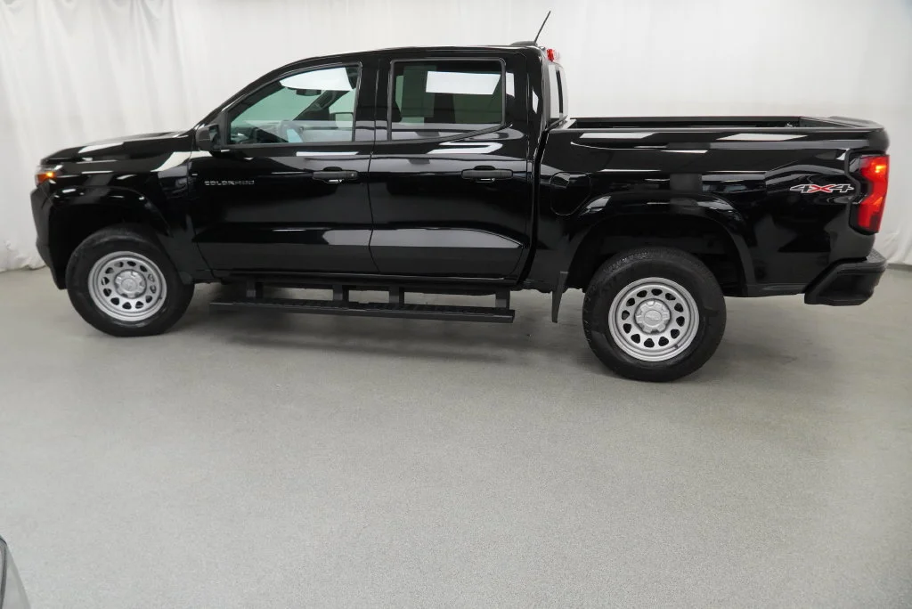 Used 2025 Black Chevrolet WT/LT image 6