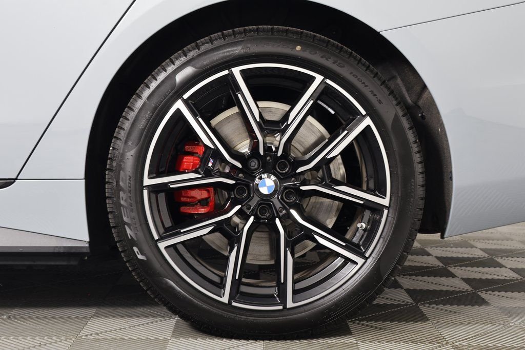 New 2026 Brooklyn Grey Metallic BMW xDrive40 image 10