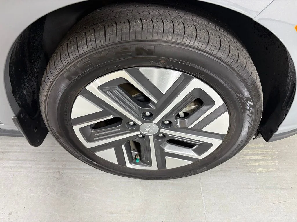 Used 2023 Galactic Gray Hyundai SE image 11