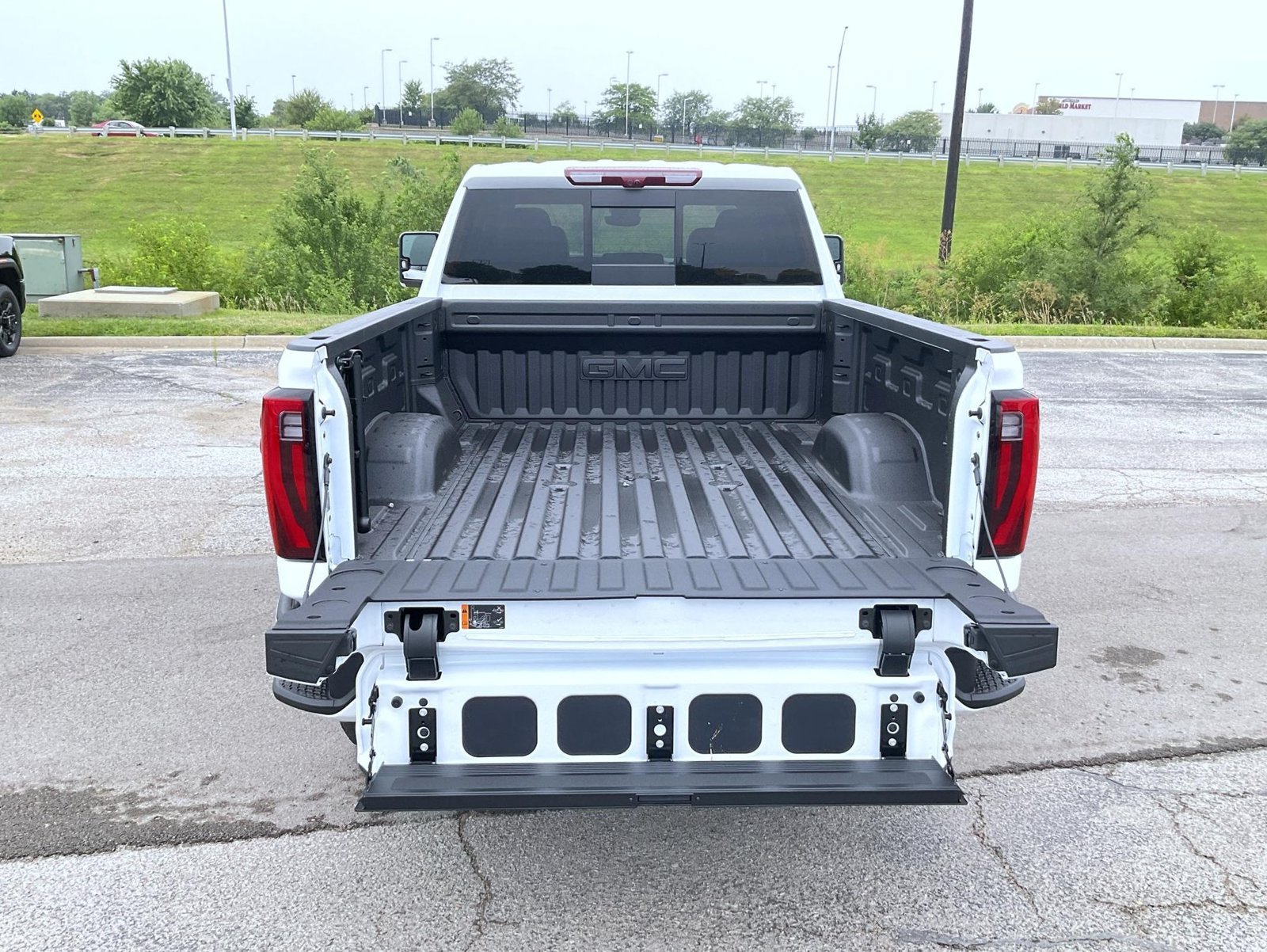 New 2026 Summit White GMC Denali image 22