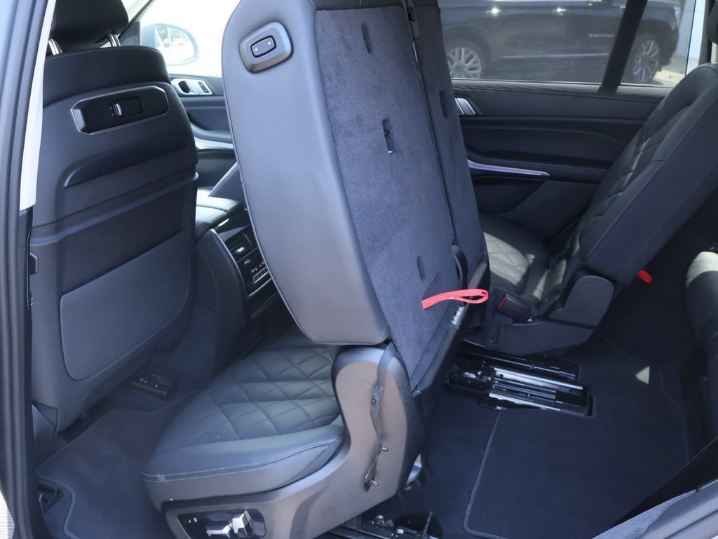2025 BMW X7 40i - Photo 19