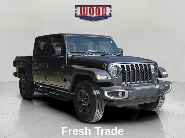 2023 Jeep Gladiator Sport