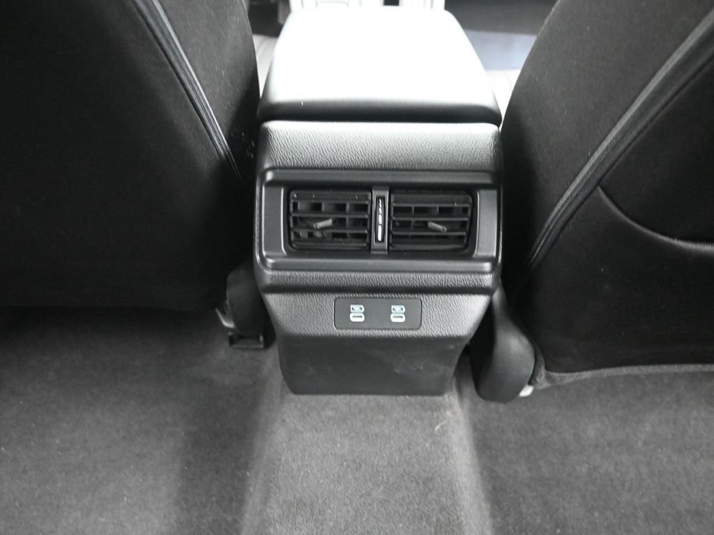 2025 Honda Accord SE - Photo 18