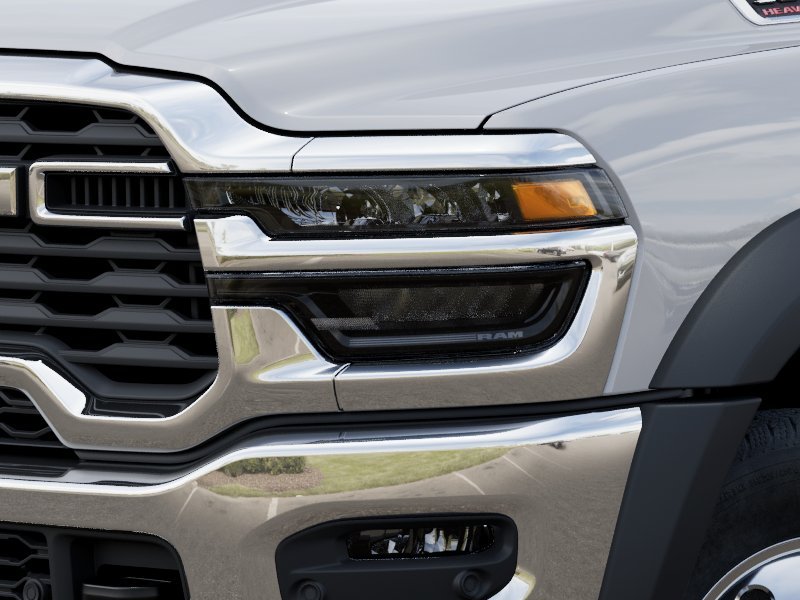 New 2025 Bright White Clearcoat RAM Tradesman image 22