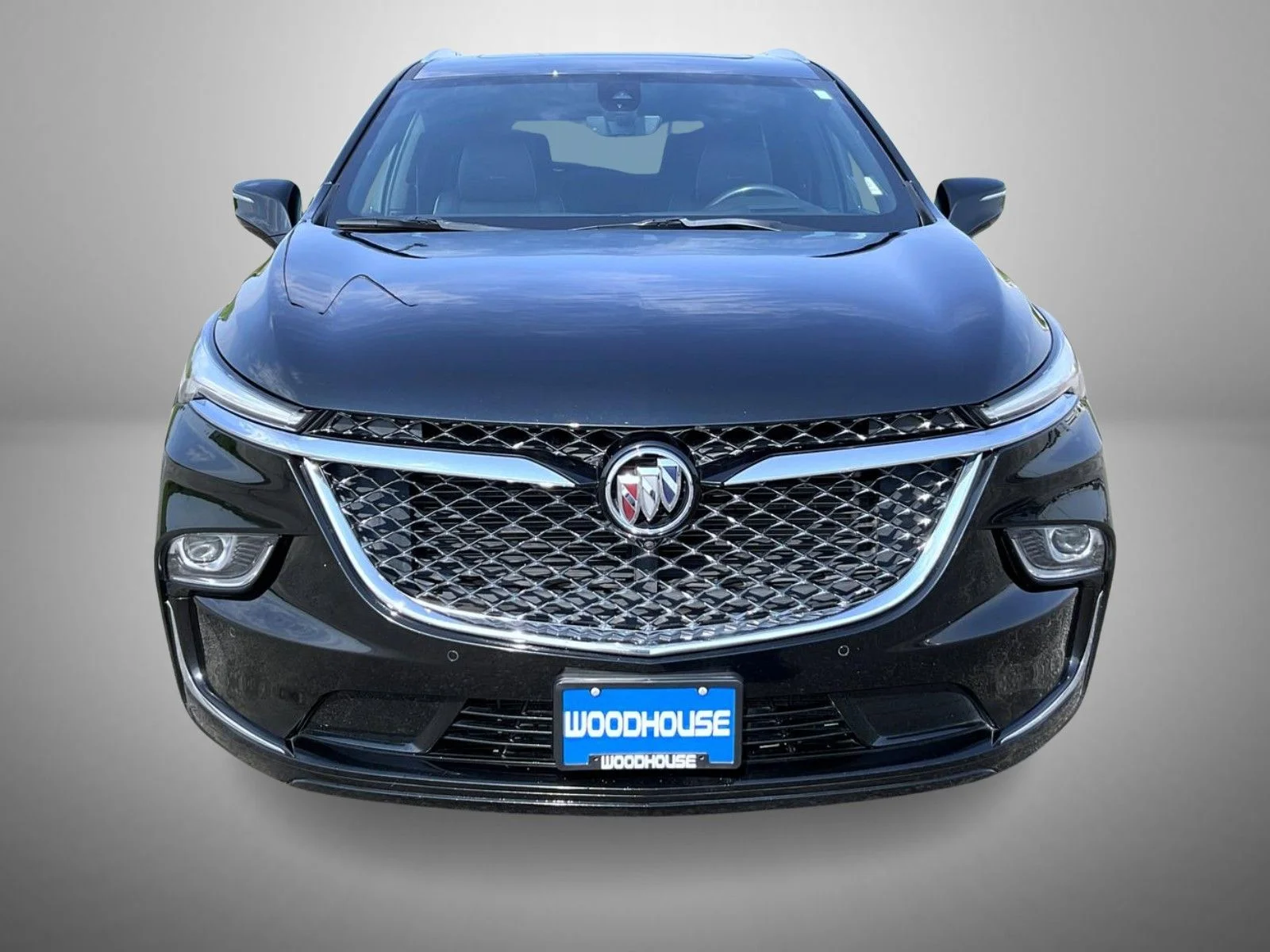 Used 2023 Black Buick Avenir image 2