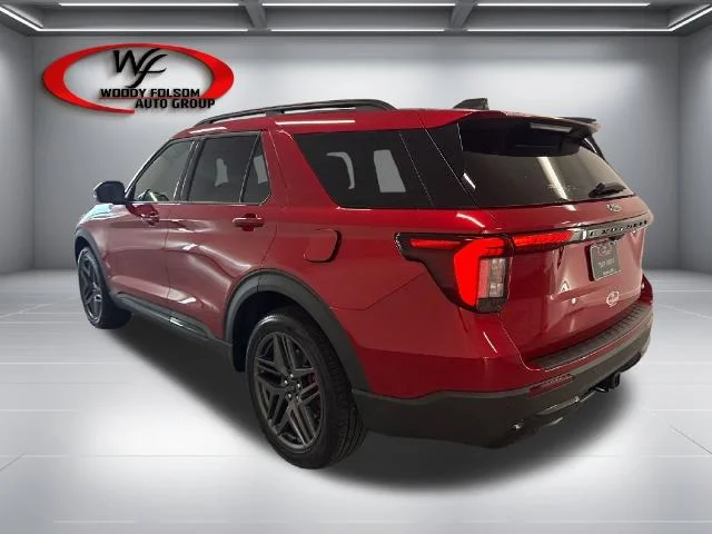 New 2026 Rapid Red Metallic Tinted Clearcoat Ford ST-Line image 30